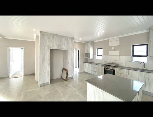 3 BEDROOM HOUSE FOR SALE IN ATLANTIC SANDS PRIVATE ESTATE